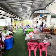 ร้านลับ เชฟโอครัวริมบ่อ