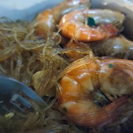 เมนูของร้าน กุ้งอบวุ้นเส้นตลาดกลางลาดสวาย