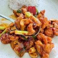 ร้านลับ เชฟโอครัวริมบ่อ