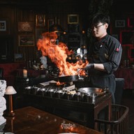 Medici Playhouse Italian Restaurant & Bar Bangkok โฮเทล มิวส์ กรุงเทพ