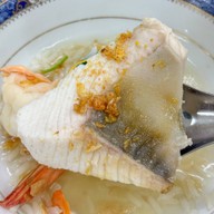 ข้าวต้มปลากิมโป้ (เฮียฮ้อ) เจริญกรุง เจริญกรุง