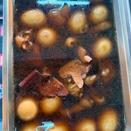 ร้านข้าวแกงพิดโลก