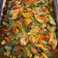 ร้านข้าวแกงพิดโลก