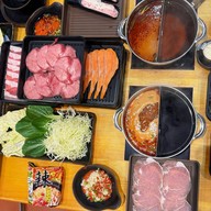 YOU&I Premium Suki Buffet Central World