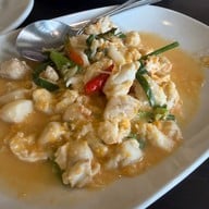 วันจันทร์ -