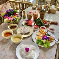 บ้านไร่ ไออรุณ