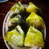 เมนูของร้าน เรือนอาหารทะเลวังมุข