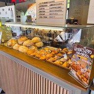 LA POMME Maison - Hua Hin ลาปอมม์ เมซอง หัวหิน Hua Hin ลาปอมม์ เมซอง หัวหิน