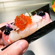 maki baki  handroll เจ อเวนิว ทองหล่อ