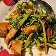 KHAO TOM CLUB