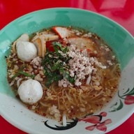 ก๋วยเตี๋ยวต้มยำ“เจ๊แมน” ก๋วยเตี๋ยวต้มยำ "เจ๊แมน"