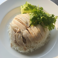 เมนู ข้าวมันไก่ หอมมัน แม่โจ้