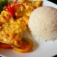 ร้าน  ผัดไทย รถแดง  walking street ถนนคนเดิน walking street