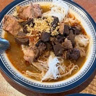 เมนูของร้าน ขนมจีน ป้าแจ่ม ลุงถนอม ลานอาหารบ้านทรงไทย