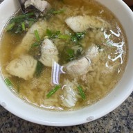 ข้าวต้มปลา ครัวบ้านเจ๊ใหญ่