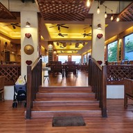 Jasmine Thai Restaurant เขาหลัก