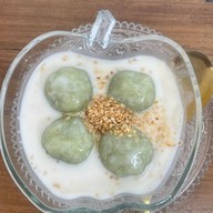 ญาจินดม
