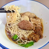 เนื้อต้มบ้านม้า รามคำแหง81