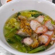 ธานี ข้าวหมูแดง - หมูกรอบ อารีย์