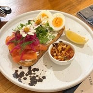 BARTELS Sathorn - Sourdough Sandwiches, Coffee & Juicery สาทร
