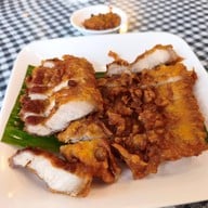 PenLaos เขาใหญ่