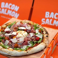 เมนูของร้าน Bacon Salmon