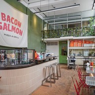 หน้าร้าน Bacon Salmon