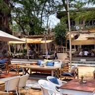 Glass House Boho นาจอมเทียน