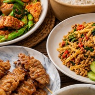 เฮงเฮง อาหารจานเดียว,กับข้าว,น้ำชง,หมูปิ้ง,ข้าวต้ม