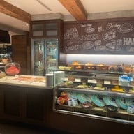 Goji Kitchen + Bar Bangkok Marriott Marquis Queen’s Park