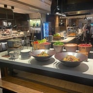 Goji Kitchen + Bar Bangkok Marriott Marquis Queen’s Park