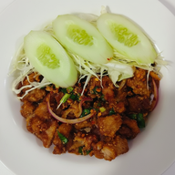 เมนู ยำไก่แซ่บยักษ์foodฮาลาล ช้างคลาน