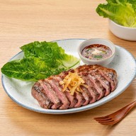 On the Table เดอะ เมอร์คิวรี่วิลล์