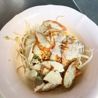 เมนูของร้าน ก๋วยเตี๋ยวหมู่บ้านบึงเจ้าเก่า ต้นตำรับ (นายบักหุน) ซอยธนาคารกรุงไทย