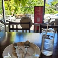 บรรยากาศ บ้านส้มตำ สาทร