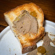 Bimbo Mediterranean Restaurant & Bar ป้อมปราบ