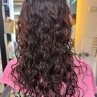 Yui Signature Hair (ยุ้ยซาลอน พุทธมณฑล สาย2) ร้านทำพุทธมณฑลสาย2 ออกเเบบทรงผมชายหญิง ทำสีผม ไฮไลท์ บารายาจ ยืดผม ดัดลอน ดัดวอลลุ่ม แก้ผมพัง ซ่อมผมเสีย บำรุงผม ทำเล็บ ต่อขนตา และสปา นวดหน้า นวดอโรม่า ครบวงจร จังหวัดกรุงเทพฯ พุทธมณฑล สาย2