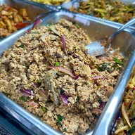 บรรยากาศ หมูทอดเจ๊จง ปั๊มปตท. เทพารักษ์ กม.8 (PTT Thepharak KM8)