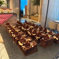 La Tavola โรงแรมเรเนซองซ์ กรุงเทพฯ ราชประสงค์