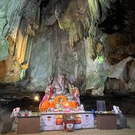 ถ้ำน้ำลอดเขาแดง พัทลุง