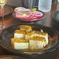 Charcoal Indian Tandoor Grill & Mixology - สุขุมวิท 11 อโศก