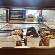 KRISP Cafe' เชียงใหม่