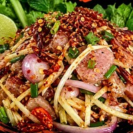 ยำแหนมโคราช สั่งตรง ส่งฟรี เพจผัดไทยโบราณ