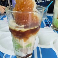 เมนูของร้าน ลอดช่องน้ำตาลข้นโพธิ์การ้อง