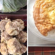 ขนมจีบ/ข้าวไข่เจียว (ร้านรชา)