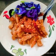 ครัวลุงยันต์ อ.ลานสัก อุทัยธานี -
