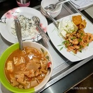 ครัวลุงยันต์ อ.ลานสัก อุทัยธานี -