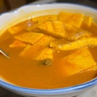 เมนูของร้าน ขมิ้น Camin Cuisine & Cafe เกษตร-นวมินทร์