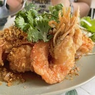 ภุมรินทร์กระเพาะปลา ซีฟู้ด ราดข้าว เจ้าเก่าจ้า