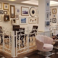 Gallery Lake View Hotel